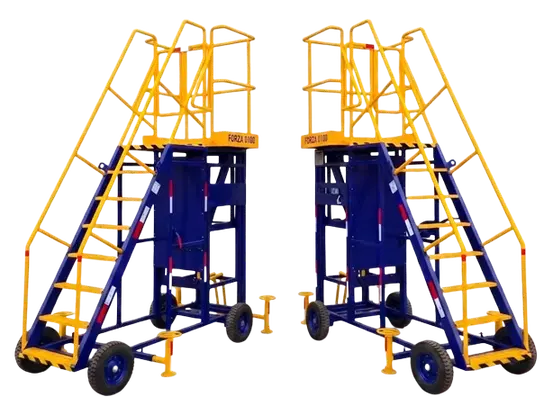 Los dos niveles de trabajo de la escalera regulable